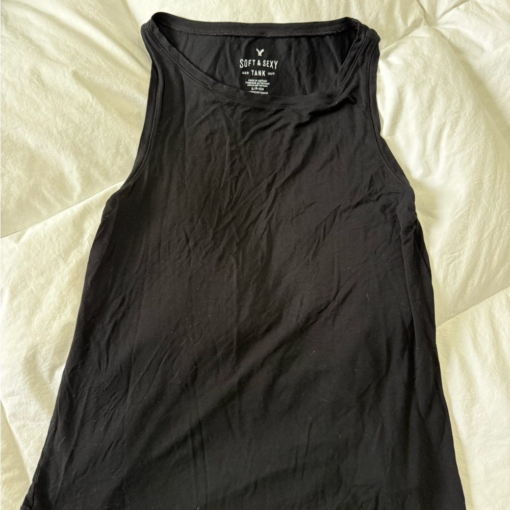 american eagle soft & sexy flowy black tank
